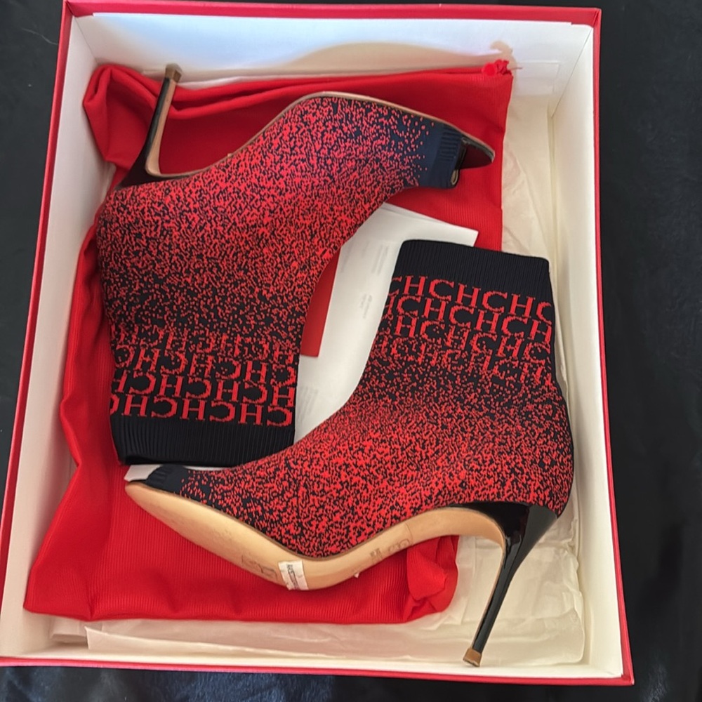 Carolina herrera sock ankle boots size 6